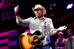 toby keith last song